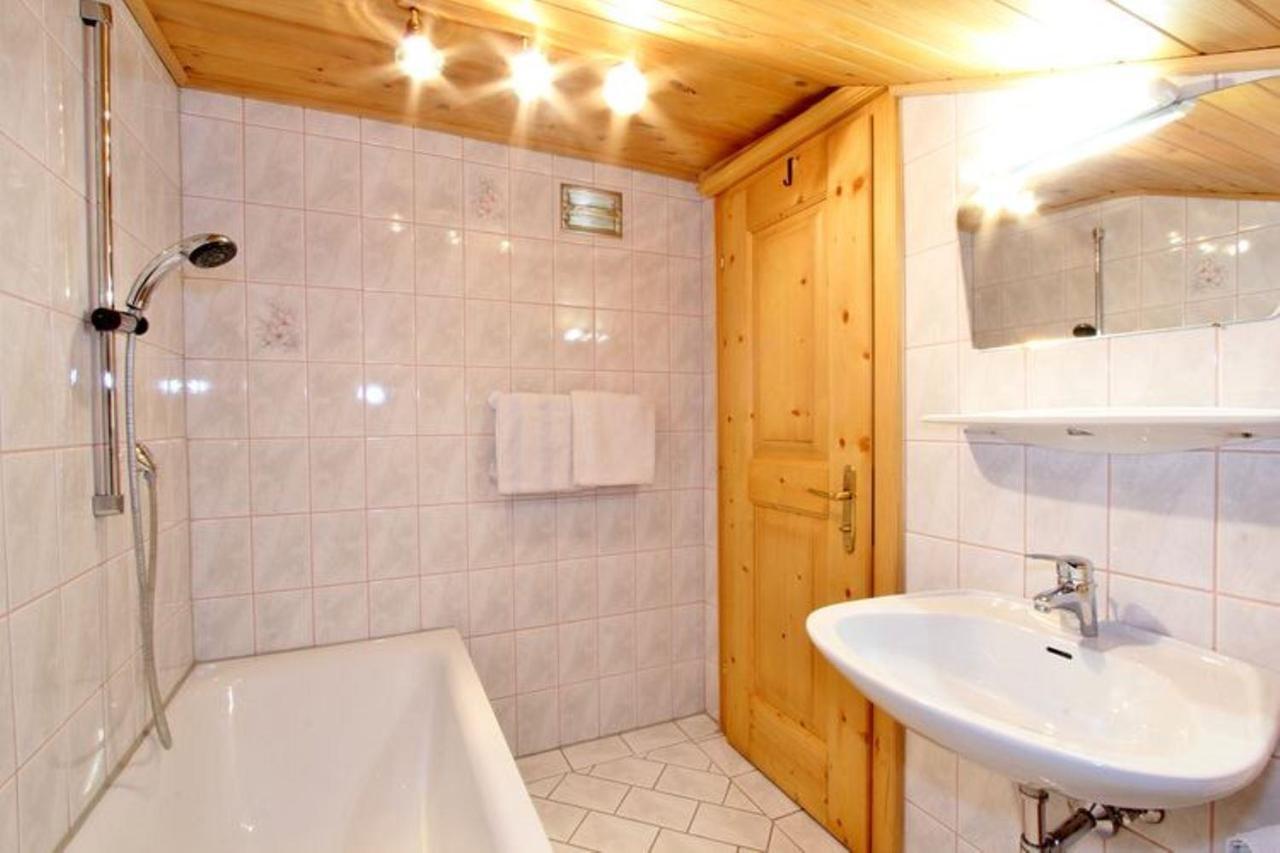 Ferienwohnung Oergenhof ヴェステンドルフ エクステリア 写真